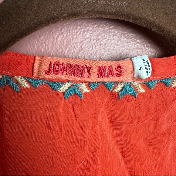 Johnny Was Collection Dakota Poncho in bright orange flora embroidery size small - Picture 8 of 11